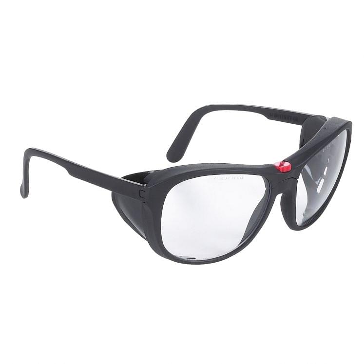 Protective eyewear in polycarbonate